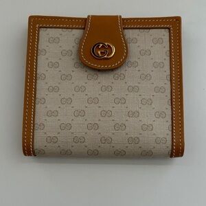 Gucci Supreme GG Tan and Cream Women's Wallet